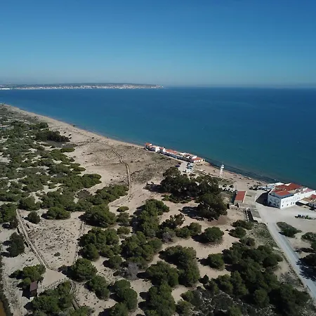 Pinet Beach 86 *